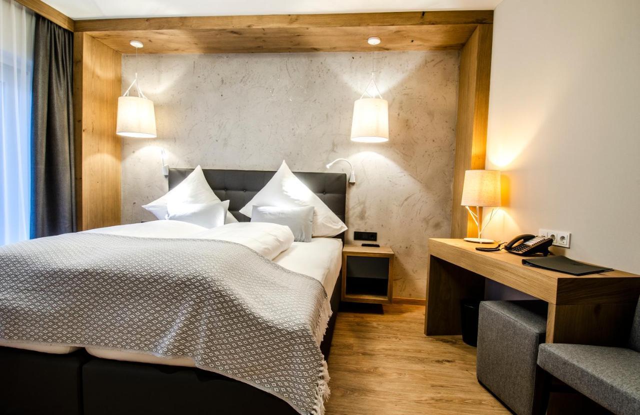 Hotel Garni Funtana Ішгль Екстер'єр фото